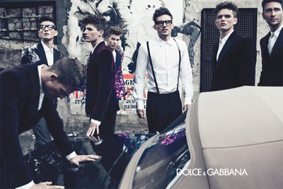 Runway Model Dress Games on Dolce   Gabbana Blurs Gender Lines  Sparks Intrigue With Winter 2012