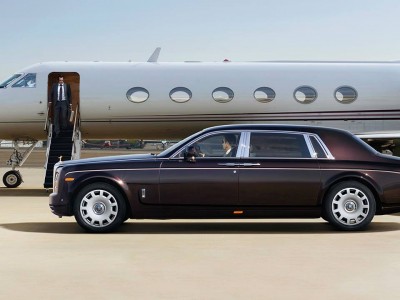 Affluent business traveler consumer Rolls Royce