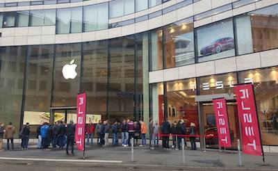 Tesla Model 3 line Hong Kong