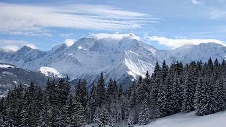 Luxury And Travel Hub: Four Seasons to ski into first European mountain ...