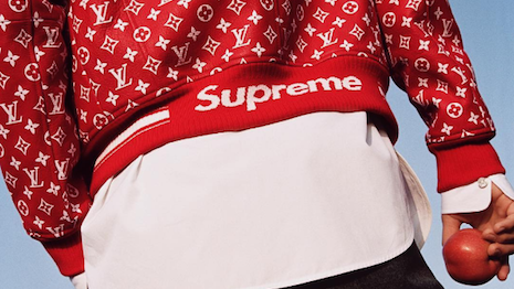 sweater lv supreme