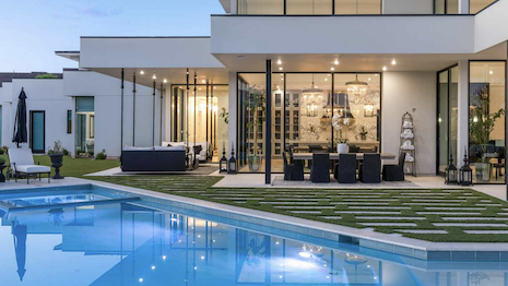 Luxury buyers prioritizing hosting amenities: report